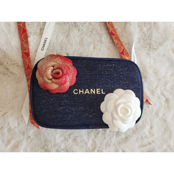 New CHANEL 2023 Pouch Camellia Flower Glittered Ribbon Box Bag Denim - Picture 2 of 16